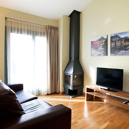Appartements & Spa Cerdanya Bourg-Madame Luaran gambar
