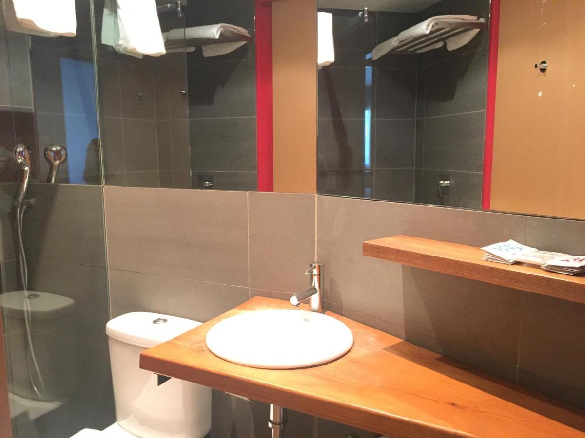 Appartements & Spa Cerdanya Bourg-Madame Luaran gambar