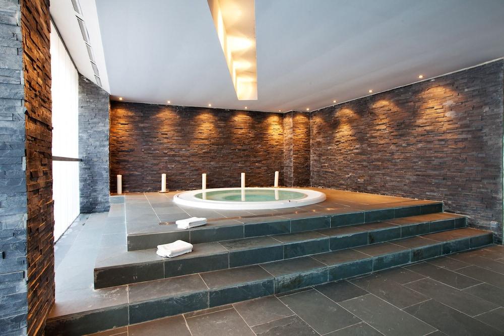 Appartements & Spa Cerdanya Bourg-Madame Luaran gambar